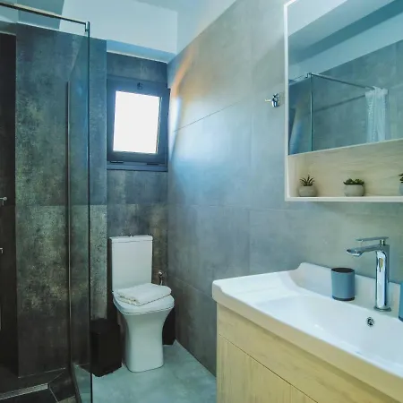 Chrilenia Apartments2 *