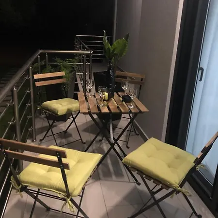 דירה Chrilenia Apartments2 *