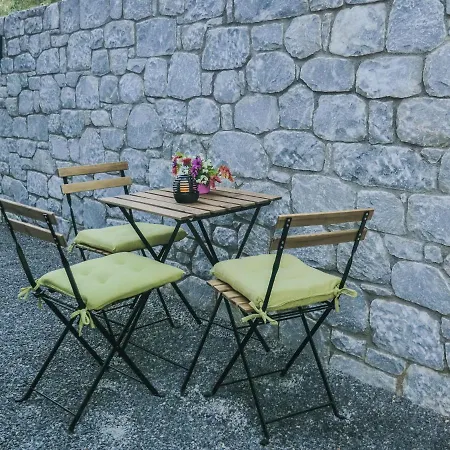 Chrilenia Apartments2 カラマタ