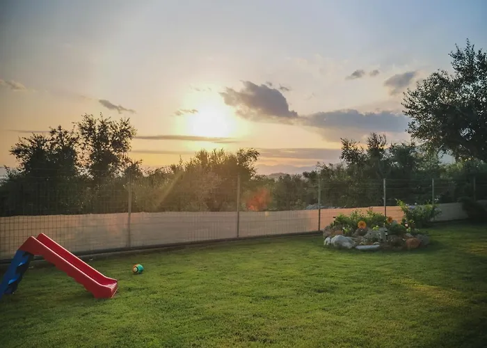 Chrilenia Apartments2 Daire