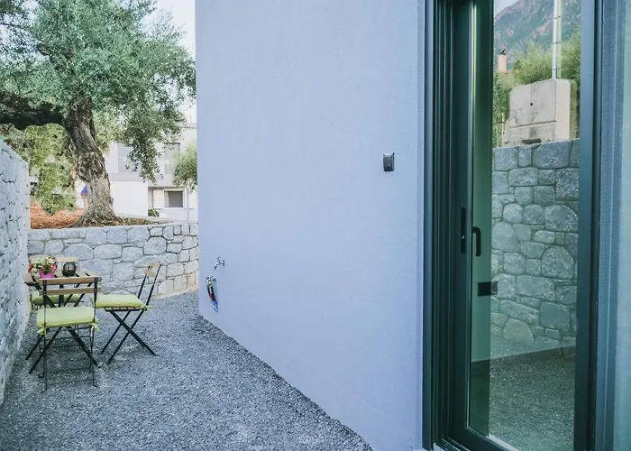Chrilenia Apartments2 Daire